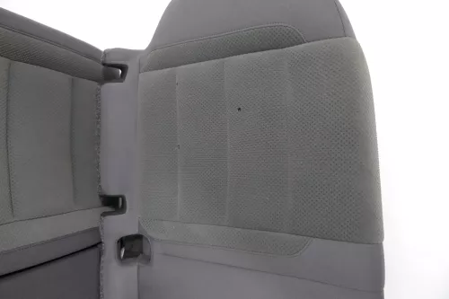 VW Golf 5 V Sitz Sitze hinten Rückbank Rücksitzbank 3 Punkt Lehne Ski durchrei (145578)