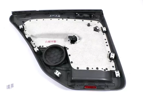 VW Golf Plus 5M 1x Türverkleidung Verkleidung Tür hinten rechts schwarz 5M086807 (145741)