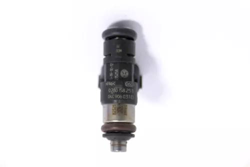 VW Up Mii Einspritzdüse Düse 04C906031D (145951)