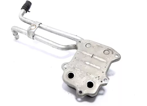 VW Audi Ölkühler Halter Ölfilterflansch 03C117021M Rohr Leitung CDGA Kühler Öl