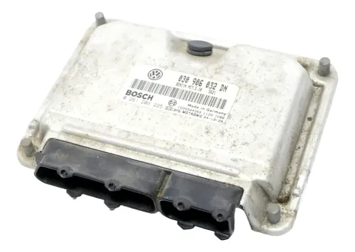 VW Lupo 6X Steuergerät  1,0 37kw 50 PS AUC Motor 030906032DN