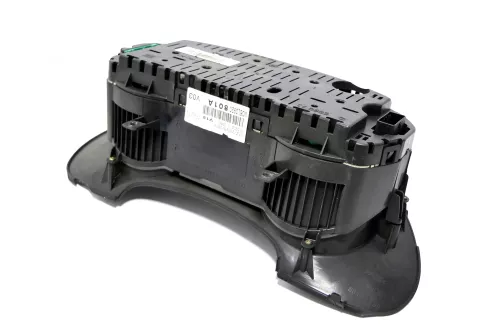 Seat Ibiza 6L Tacho Tachometer Kombiinstrument 210.000km 6L0920801A TDI SDI (146460)