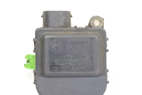 VW Golf 4 Stellmotor für Zentralklappe Stellklappe Climatronic 1J1907511D Klima  (146564)