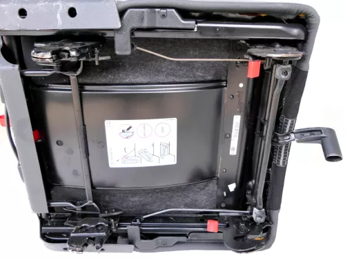 VW Touran Sitz hinten links (hintern Fahrersitz) Rücksitz Isofix United (147039)