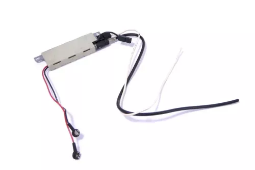 Audi A4 B5 Limousin Antenne 8D5035225D original Verstärker Antennenverstärker