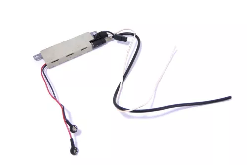 Audi A4 B5 Limousin Antenne 8D5035225D original Verstärker Antennenverstärker