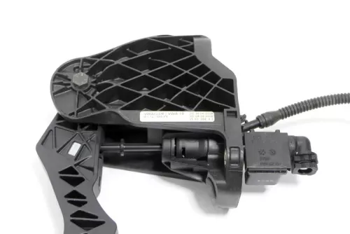 VW Golf 5 A3 8P Kupplungspedal Kupplung Pedal 1K1721059EE (148221)