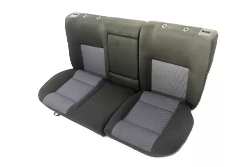 VW Golf 4 Limousine Sitz Rückbank Rücksitzbank hinten Sitze Sportsitze (148233)