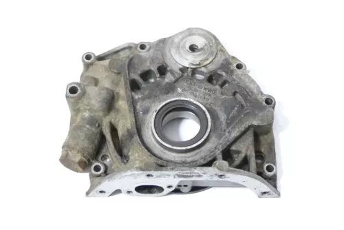 VW T4 LT Ölpumpe 2,5 TDI 074115105D