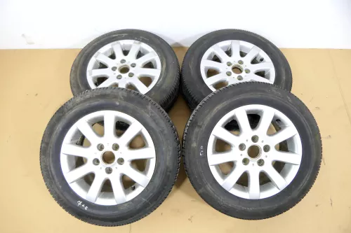 4x Passat 3C Golf Alufelgen Felgen Reifen 1K0601025A Sommerreifen Misano 5-6mm