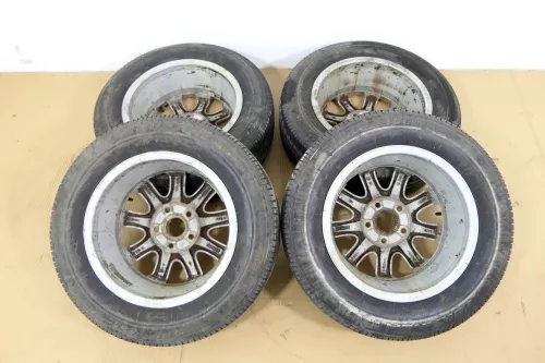 4x Passat 3C Golf Alufelgen Felgen Reifen 1K0601025A Sommerreifen Misano 5-6mm (148433)