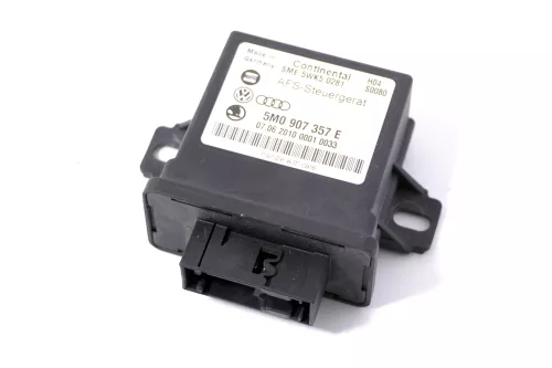 Passat 3C B8 automatische Leuchtweitenregulierung LWR Steuergerät 5M0907357E (148741)