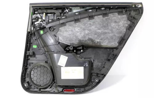 VW Passat 3C Kombi Türverkleidung Verkleidung Tür hinten links schwarz (148782)