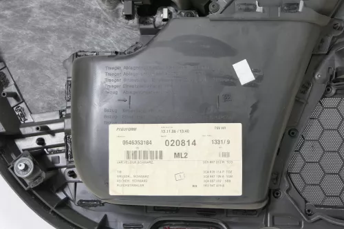 VW Passat 3C Variant Türverkleidung Verkleidung Tür hinten rechts schwarz (148784)