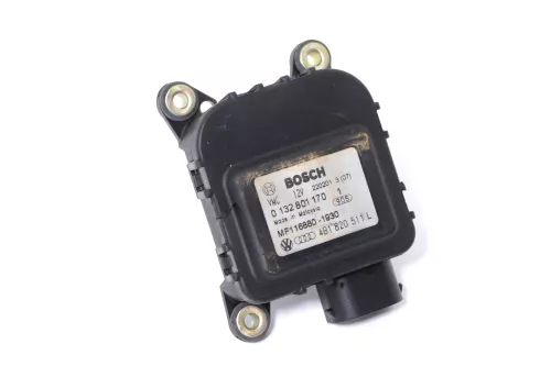 Audi A6 4B Stellmotor für Frischluftklappe Klimaanlage 4B1820511L (148843)
