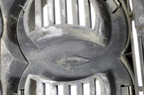 Audi A6 4B ab ca. Bj. 2001 Zeichen Kühlergrill Grill 4B0853651F 3FZ Facelift (149090)