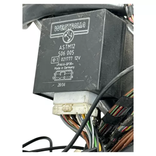 VW Passat 3BG Anhängerkupplung Anhängekupplung starr starre + Kabelbaum Bosal (149190)