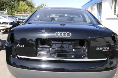 Audi A6 4B Limousine Kofferraumklappe hinten Heckklappe Deckel LY9B schwarz