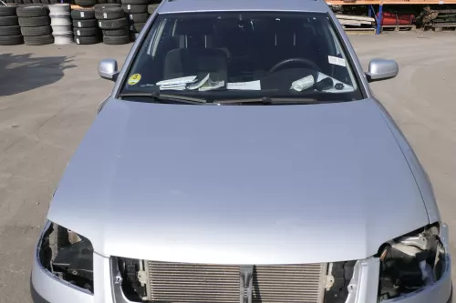 VW Passat 3BG Motorhaube Klappe vorne vorn Haube silber LA7W reflexsilber IIII (150331)
