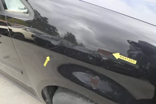 VW Touran 1T Kotflügel vorne rechts schwarz LC9Z blackm 1T0821022A ca.2003-2006  (150410)