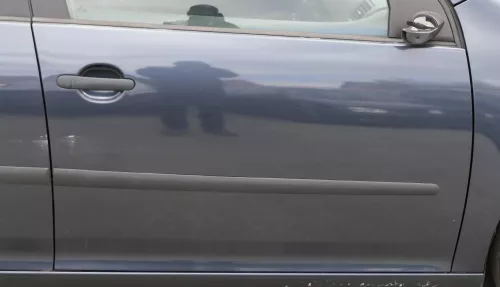VW Golf 5 V 1K Tür vorne rechts Beifahrertür 4/5-Türer blau LC5F nur TÜRBLATT