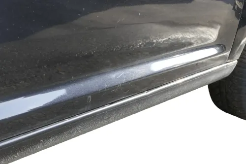 VW Touran 1T 1T3 Tür vorne rechts Beifahrertür schwarz LC9X e - ohne Anbauteile (150609)