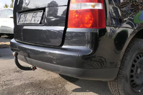 VW Touran 1T Stoßstange hinten Heckstoßstange Stoßfänger schwarz LC9X deepblack (150618)