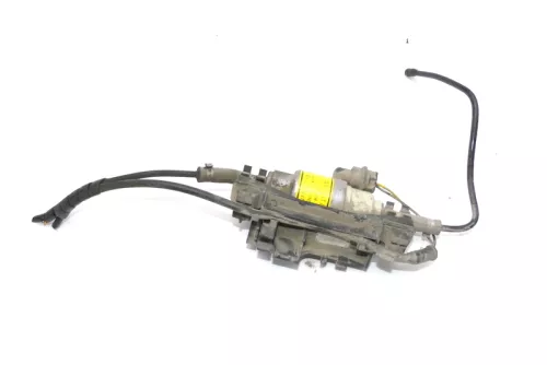 VW Touran Absaugeinheit Dosierpumpe Standheizung 1T0201607K Pumpe