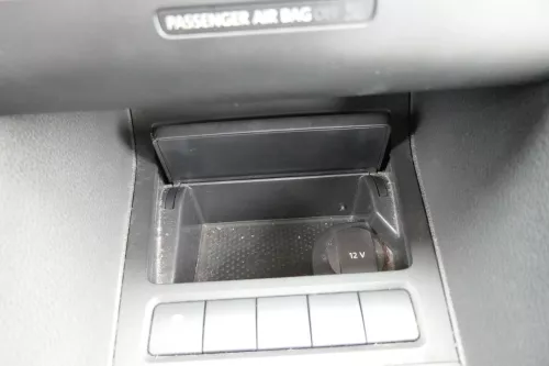 VW Golf 6 5K Ablagefach Zigarettenanzünder 12V vorne 5K0857961A (Aschenbecher) (151251)