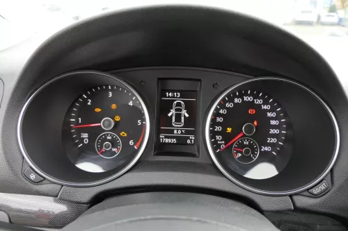 VW Golf 6 5K AJ5 Plus Tacho Kombiinstrument 5K0920871A TDI 178.000 km