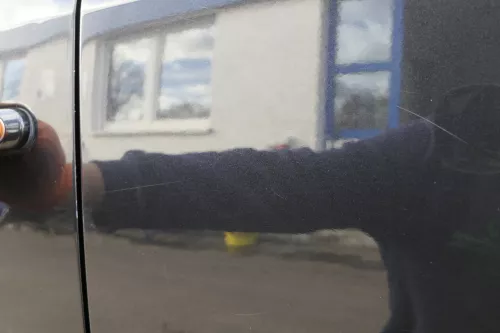 VW Touran 1T 1T3 Tür hinten links schwarz LC9Z metallic black -keine Anbaueteile (151474)