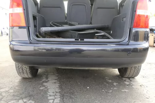 VW Touran 1T Stoßstange hinten Heckstoßstange schwarz LC9Z blackmagic