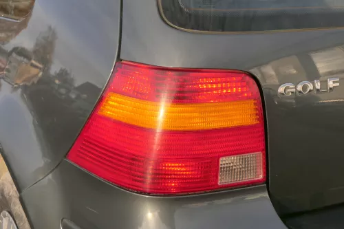 VW Golf 4 1J Rücklicht Rückleuchte Heckleuchte Hecklicht orange hinten links (151601)