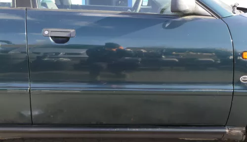 Audi A4 B5 Tür nur Türblatt vorn rechts Beifahrertür grün LZ6U Kombi Limo (151611)
