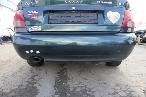 Audi A4 B5 Limousine Stoßstange hinten Heckstoßstange grün LZ6U biscaBj99