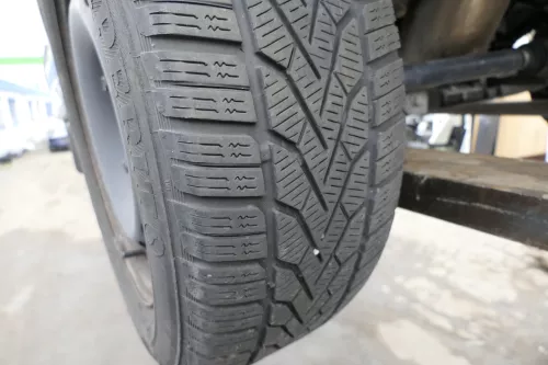 VW Passat 3C Golf Reifen Winterrreifen M&S 205/55 R16 94H Felgen 6-7mm (151972)