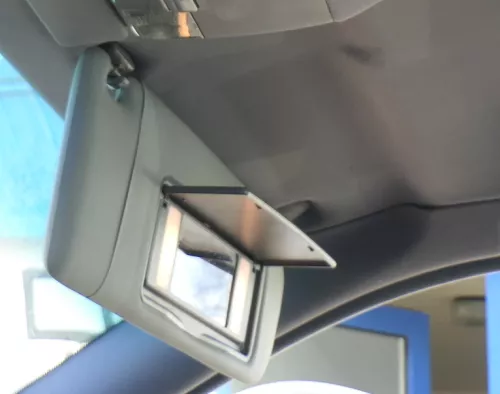 Audi A8 4D Sonnenblenden Sonnenblende vorne rechts 4D0857552A F85 aquablau