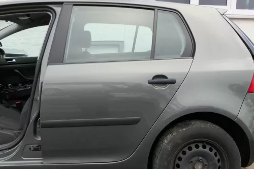 VW Golf 5 V 1K Tür nur das Türblatt hinten links 4/5-Türer grau blau LA6Q saga