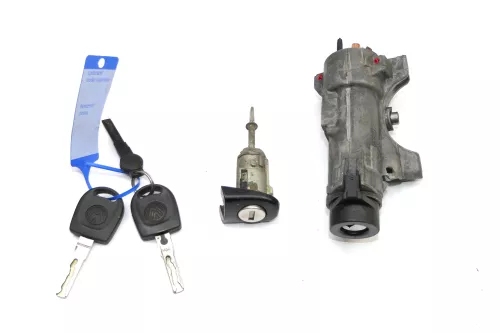 VW Passat 3BG 3B Schloßsystem 1x Türschloß links 2x Schlüssel Schloß Zündschloß (152481)