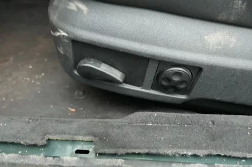 Audi A6 4B C5 Sitz Fahrersitz vorne links elektrisch verstellbar + rechts Q209 (152607)