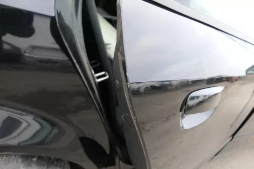 Audi A4 B7 8E Tür hinten rechts schwarz LY9B brillian Kombi mit Scheibe + Rahmen (152722)