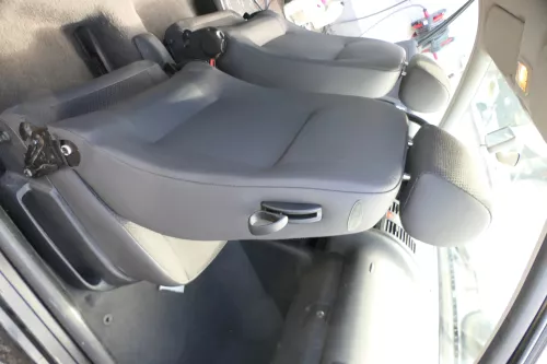 VW Polo 6N2 Seat Ibiza 6K Sitz vorne rechts Beifahrersitz 2/3-Türer AIrbag (152765)