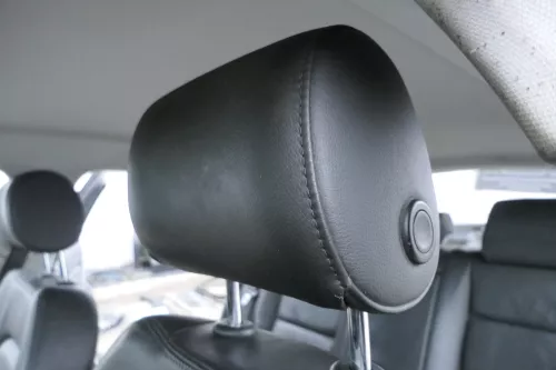 Audi A6 4F C6 Kopfstütze vorne links Kopfstützen Leder schwarz soul Milano (152967)