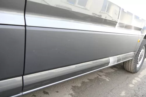 VW Crafter 7C MAN TGE Tür Leiste Abdeckung mitte links schwarz 7C0853517A (153138)