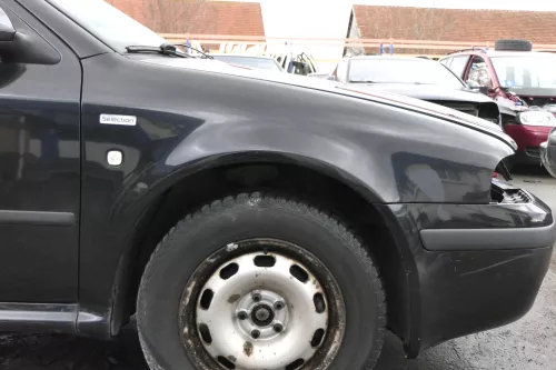 Skoda Octavia 1U Kotflügel vorne rechts schwarz LF9R black magic auch Kombi 