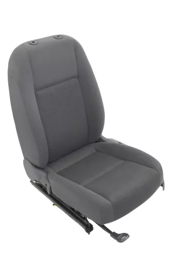 VW Golf 5 V Sitz Fahrersitz vorne links 4/5-Türer auch Kombi Sitzheizung (154157)