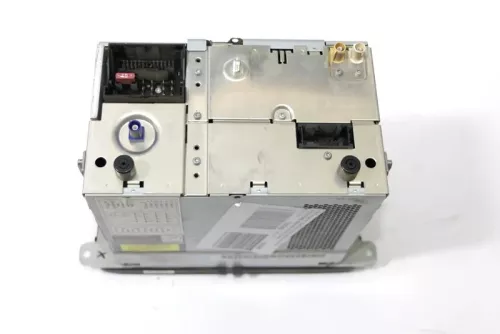 VW Passat 3C Golf Navi Navigationssystem 1K0035198B RNS MFD DVD DEFEKT (154514)