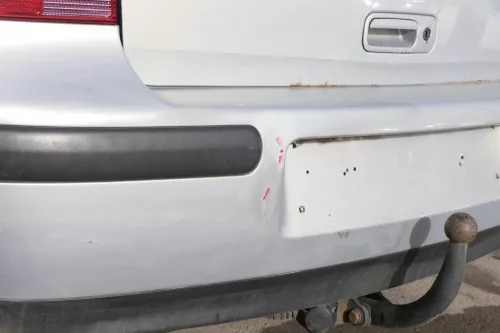 VW Golf 4 Limousine Stoßstange hinten Heckstoßstange Stoßfänger silber grau (155189)