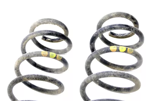 VW Polo 9N 9N3 Fox Feder Federn hinten links und rechts 6Q0511115K (155333)