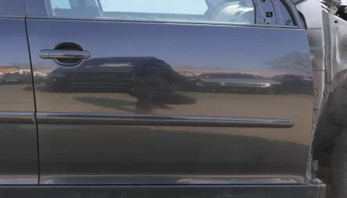 VW Golf 5 V 1K Tür vorne rechts Beifahrertür 4/5-Türer schwarz LC9Z blac TÜRBLAT